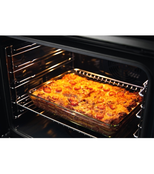 Духовой шкаф электрический Electrolux EOF3H50BK черный