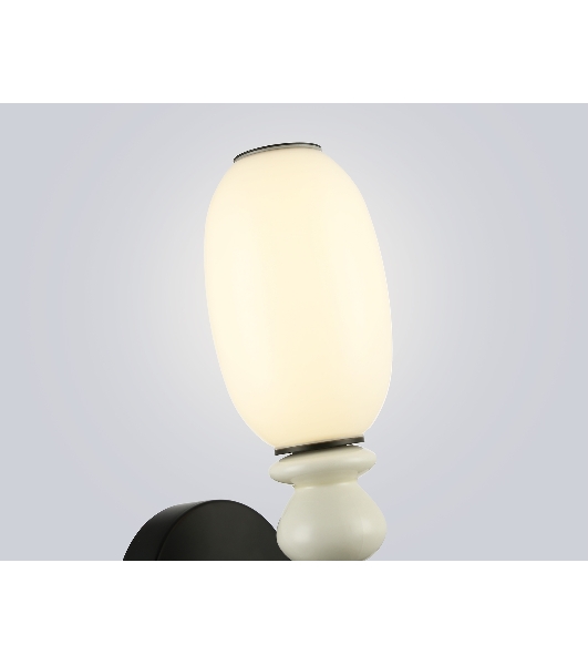Настенный светильник Ambrella light LH53148 BK/FR черный/белый 6W 3000K 100*165*310