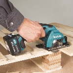 Пила циркулярная Makita HS301DWAE10.8В 2х2А·ч Li-ion 1500об\м диск-ф85мм рез-25.5мм 1.6кг чем, фото3