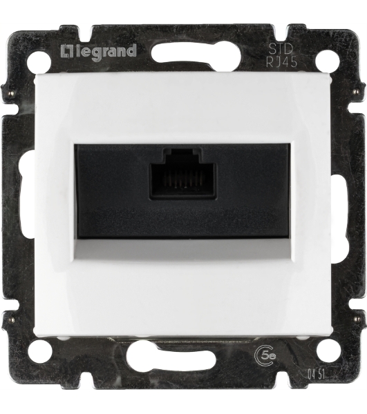 Компьютерная розетка Legrand Valena 774230, белая RJ45 5 кат UTP