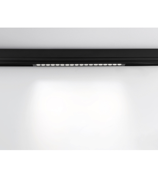 Управляемый светодиодный светильник для шинопровода Magnetic Ambrella light GL1314 BK черный IP20 24W 3000K-6400K 220V 24° 455*25*42 (Без ПДУ)