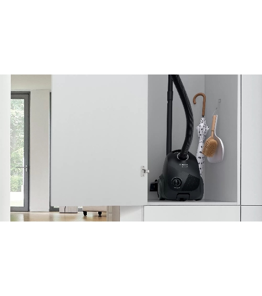 Пылесос Bosch BGBS2LB1 черный, 600 Вт, уборка сухая, пылесборник мешок 3.5 л