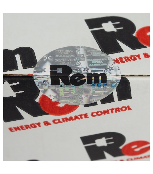 Вертикальный блок розеток ЦМО Rem-16 с выкл., 14 IEC 60320 C13, 10 C19, вход C20 16A, алюм., 33-38U (R-16-14C13-10C19-V-1420)