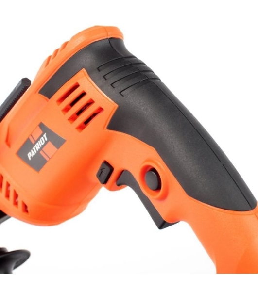 Дрель электрическая ударная PATRIOT FD 750h 120301444 с ударом, мощность 710Вт, макс.диаметр 13мм, глубиномер + дополнительная ручка