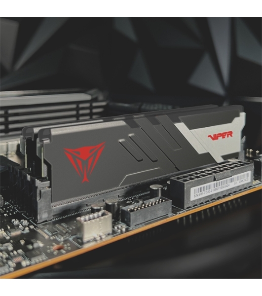 Оперативная память Patriot Viper Venom, DDR5, 32GB (2x16GB), 7400MHz, CL36, DIMM, с радиаторами, черный