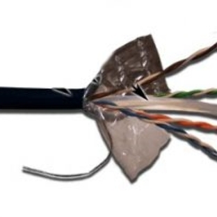 Кабель LANMASTER UTP, 4 пары, кат. 6, с перегородкой, 550Mhz, PE, внешний, с водоблок. слоем, 305 м