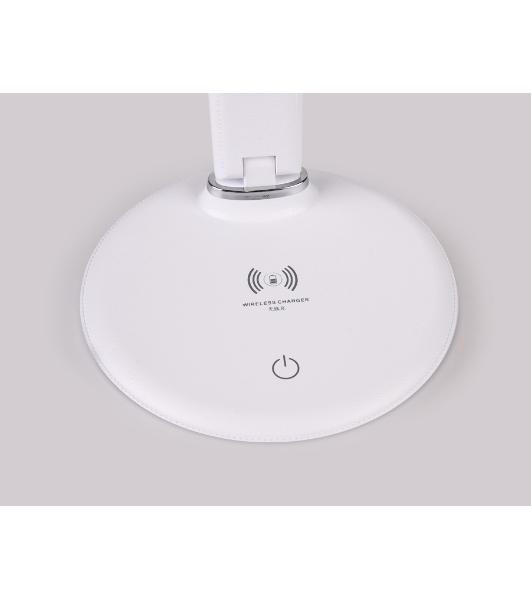 Светодиодная настольная лампа с беспроводной зарядкой Ambrella light DE520 WH белый LED 3000-6400K 8W
