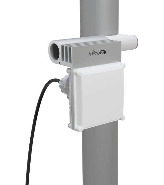Точка доступа MikroTik CubeSA 60Pro ac (60Ghz antenna, 802.11ay wireless and 5GHz 802.11ac backup, 4 core x 716MHz CPU, 256MB RAM, 1 x Gigabit LAN port, RouterOS L4, POE, PSU) for use as an AP in Point-to-Multipoin