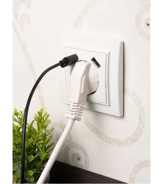 Розетка 1-местная СП с/з 16А белая с защ. штор. с 2 USB 2,1А EKF Минск