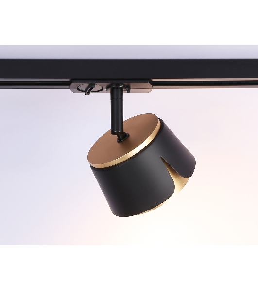 Трековый однофазный светильник Ambrella light GL5344 BK/GD черный/золото GX53 D100*66