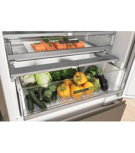 Холодильник встраиваемый Whirlpool WHSP70T241P 70 см, 193.5х54.3х69 см, 295/95 л, инверторный компрессор, автоматическая разморозка, зона свежести влажная, сенсорное управление, технология 6 SMYSL FreshControl, MultiFlow, FreezeControl, перенавешиваемые дверцы, скользящие направляющие, Италия