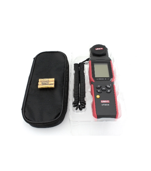 Измеритель света UNI-T UT381A