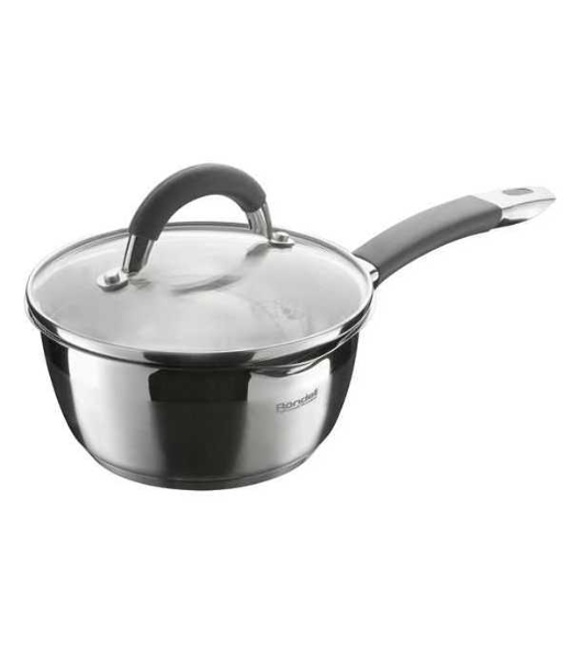 Ковш Rondell RDS-027 Flaммe 1,0 л Rondell RDS-027 с/кр 14 см 1,0 л Flaммe. Диаметр: 14 см. Объем: 1.0 л. Высококачественная пищевая сталь 18/10. Толщина стенок 0.6 мм. Тройное вштампованное, а затем вплавленное дно 5.0 мм. Комбинированная (зеркальная + матированная) обработка внешней поверхности. Отметки литража на внутренней поверхности посуды. Эргономичные крышка из термостойкого стекла со специальным ободком для удобного слива жидкости (2 диаметра отверстий). Ненагревающиеся ручки из нержавеющей стали с вставками из силикона. Надежное клепочное крепление. Плавный переход от дна к стенкам. Подарочная упаковка с ручкой. Буклет с рецептами. Подходит для всех видов плит и посудомоечной машины.